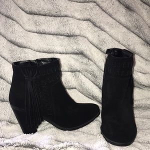Jessica Simpson booties